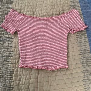 chest: 24 in. length: 12 in. shoulder: 40 in.